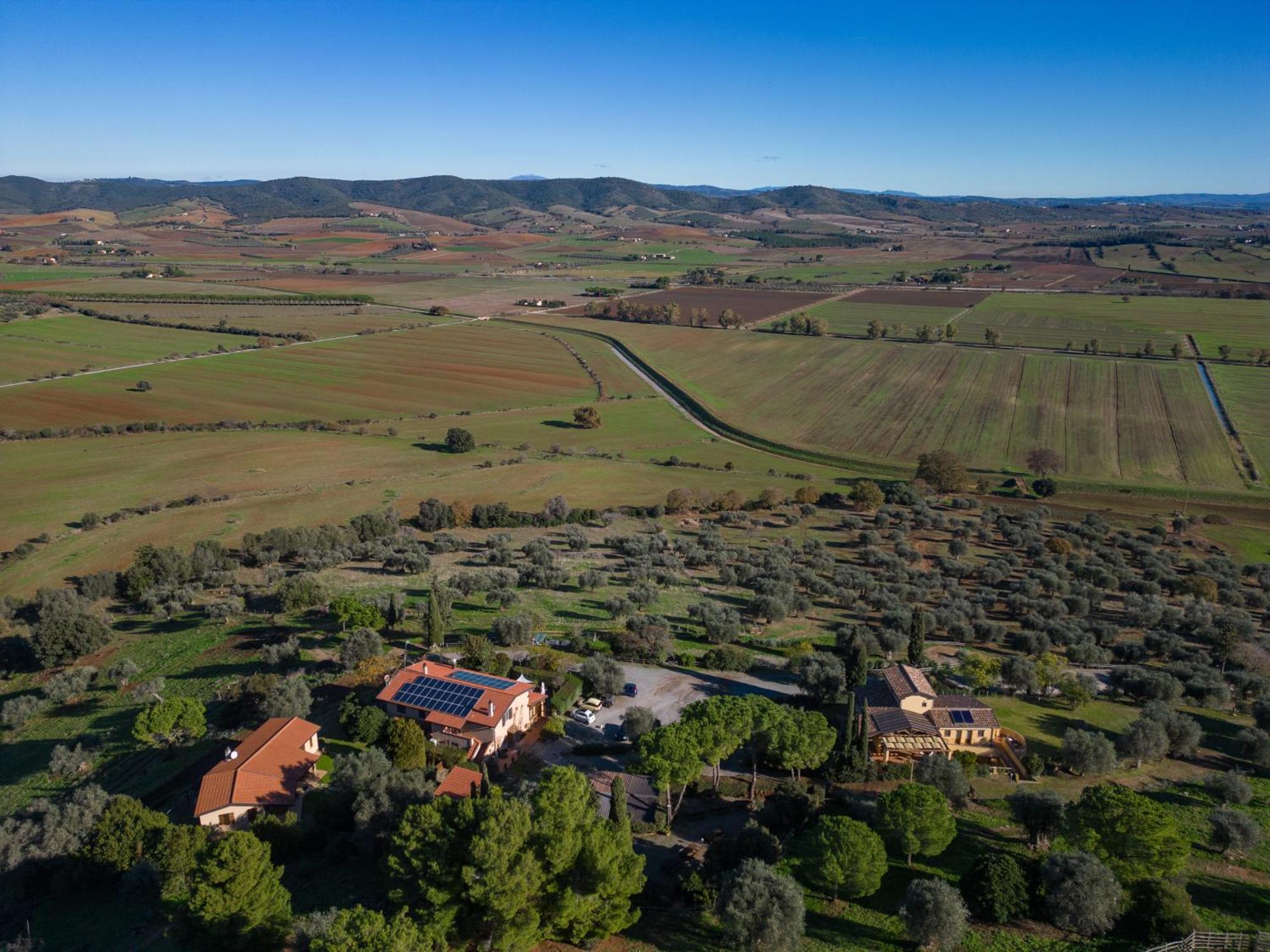 Agriturismo Buratta Фонтебланда Экстерьер фото